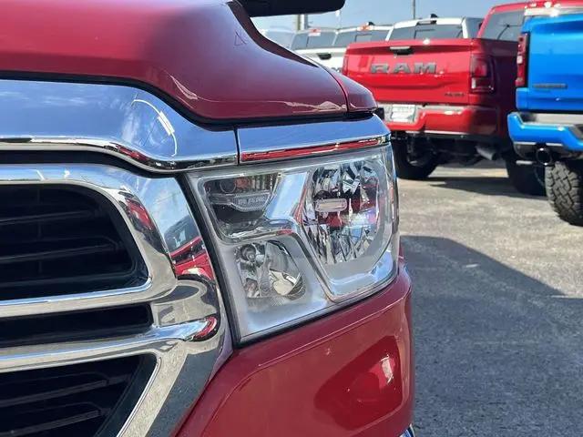 2019 Ram 1500 Big Horn/Lone Star Crew Cab 4x4 57 Box