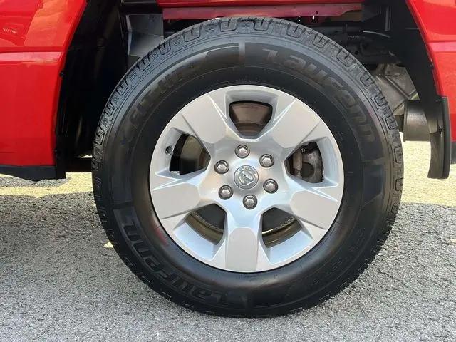 2019 Ram 1500 Big Horn/Lone Star Crew Cab 4x4 57 Box