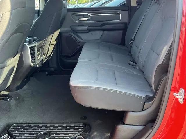 2019 Ram 1500 Big Horn/Lone Star Crew Cab 4x4 57 Box