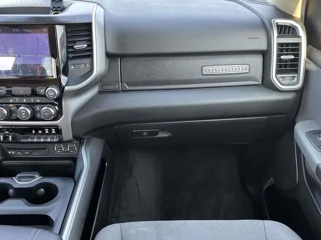 2019 Ram 1500 Big Horn/Lone Star Crew Cab 4x4 57 Box