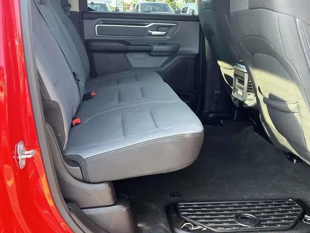 2019 Ram 1500 Big Horn/Lone Star Crew Cab 4x4 57 Box
