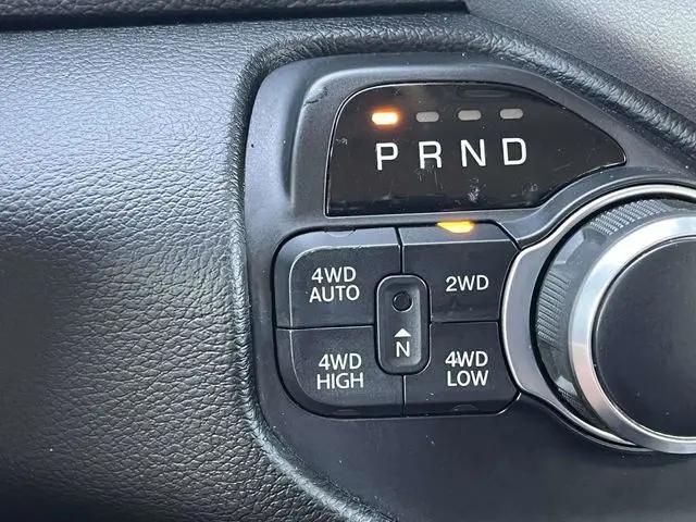2019 Ram 1500 Big Horn/Lone Star Crew Cab 4x4 57 Box