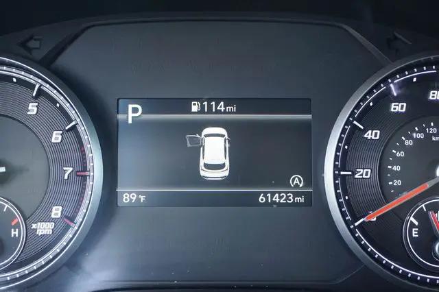 2023 Hyundai Santa Fe SE