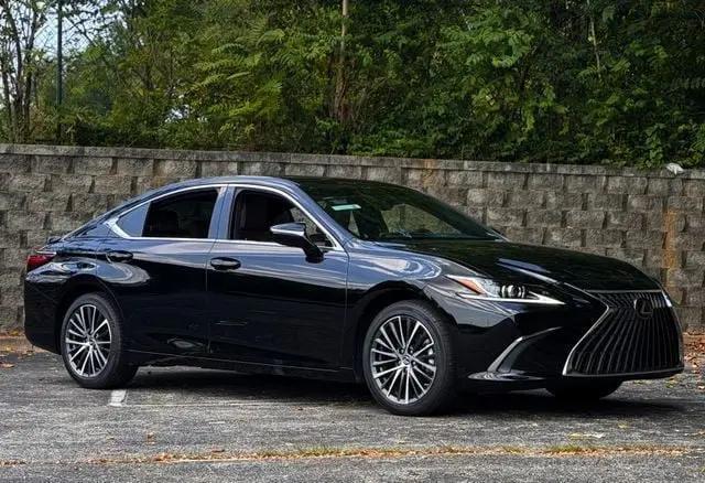 2025 Lexus ES 300h ES 300h for sale in Cornelius, NC