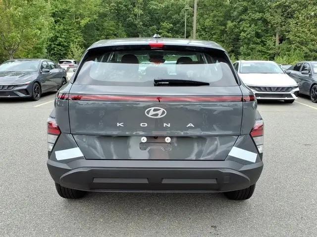 2027 Hyundai Kona SE