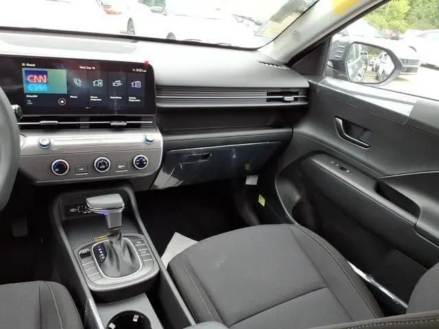 2027 Hyundai Kona SE