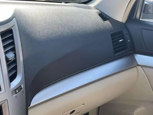 2014 Subaru Outback 2.5i