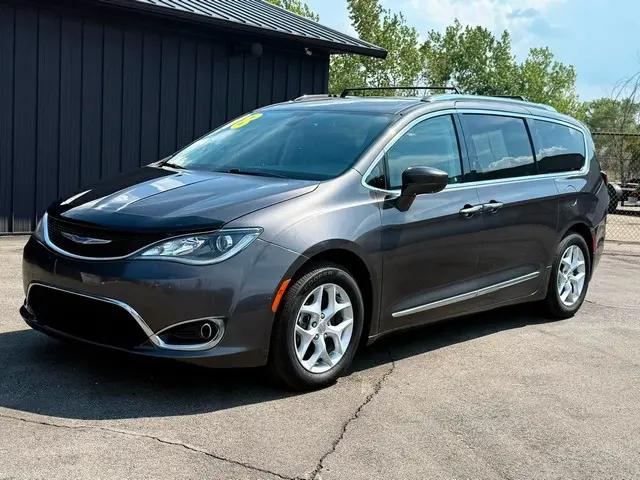2018 Chrysler Pacifica Touring L Plus