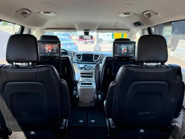 2018 Chrysler Pacifica Touring L Plus