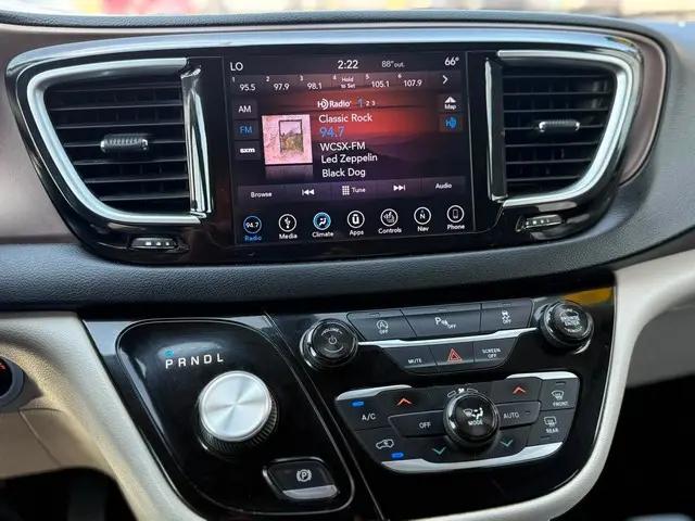 2018 Chrysler Pacifica Touring L Plus