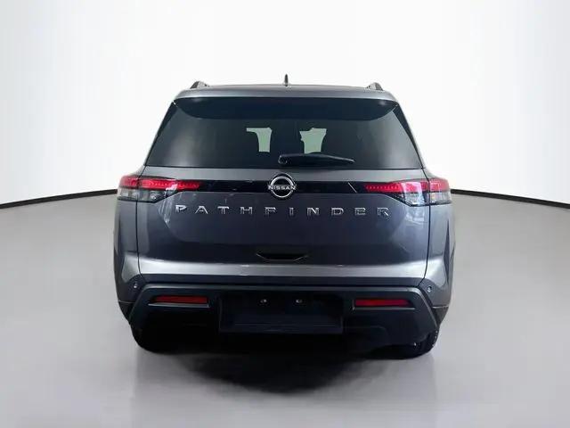 2025 Nissan Pathfinder SV FWD