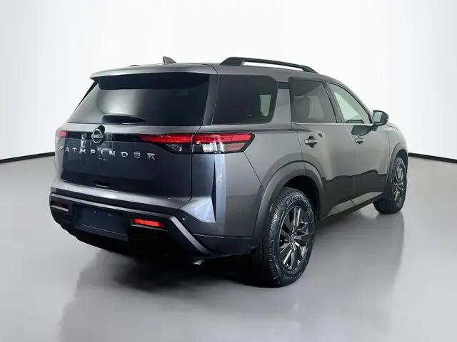 2025 Nissan Pathfinder SV FWD