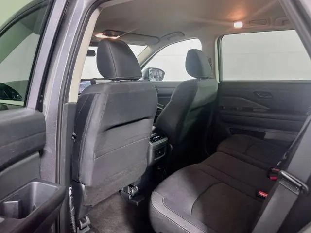 2025 Nissan Pathfinder SV FWD