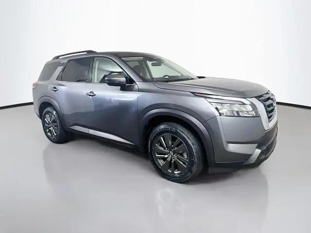 2025 Nissan Pathfinder SV FWD
