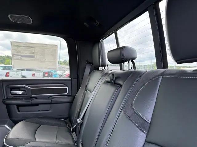 2026 Ram 2500 Laramie Crew Cab 4x4 64 Box