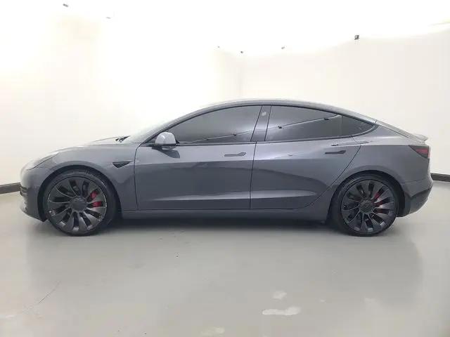 2021 Tesla Model 3 Performance