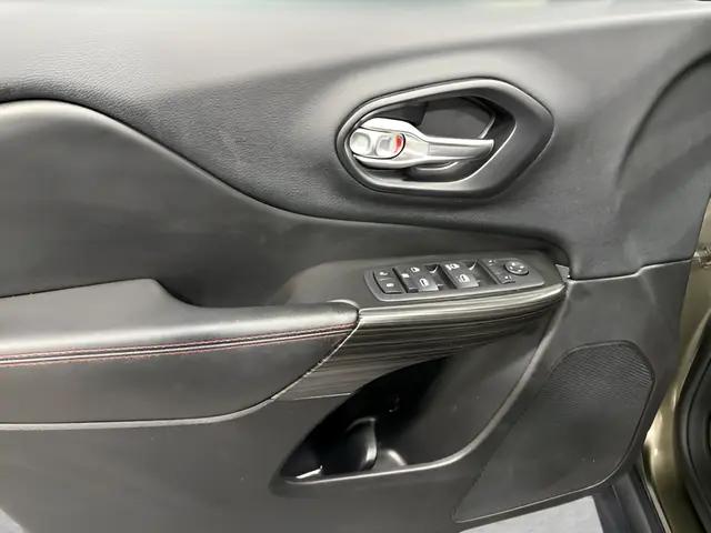 2014 Jeep Cherokee Trailhawk