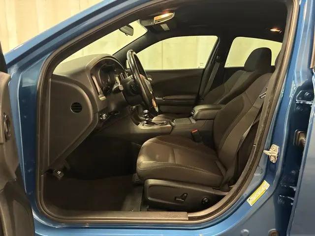 2021 Dodge Charger SXT RWD