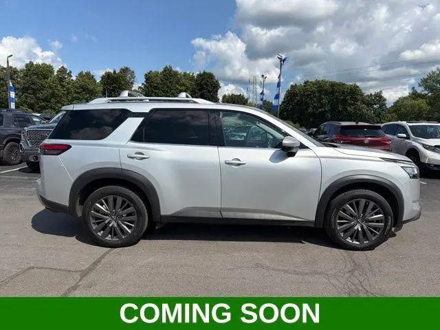 2023 Nissan Pathfinder SL 4WD for sale in Liverpool, NY