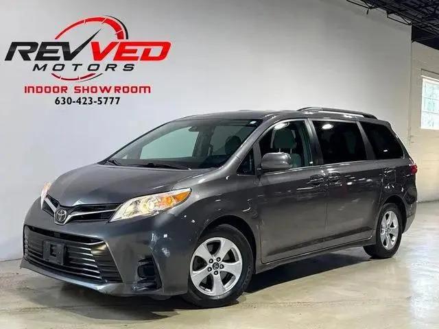 2018 Toyota Sienna LE 8 Passenger for sale in Addison, IL