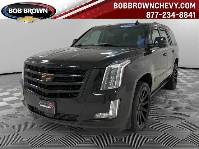 2019 Cadillac Escalade Premium Luxury for sale in Urbandale, IA