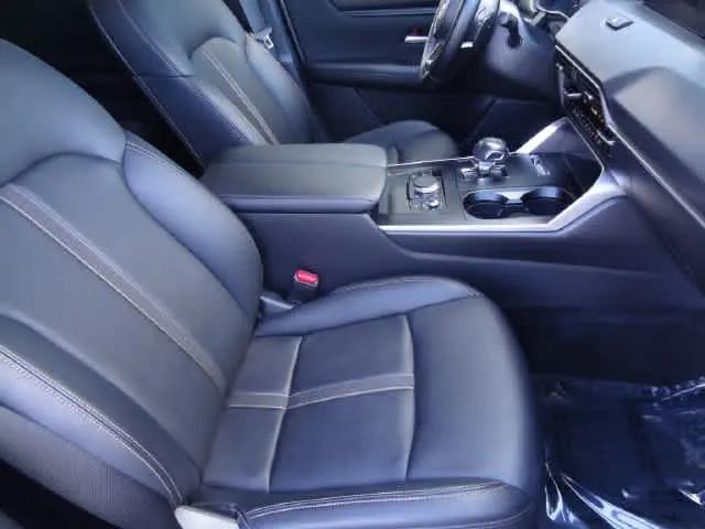 2024 Mazda X-90 3.3 Turbo Select