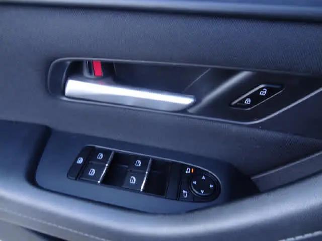 2024 Mazda X-90 3.3 Turbo Select