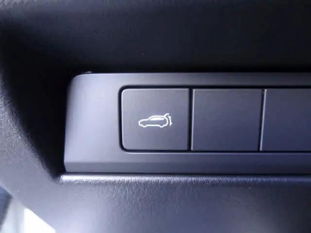 2024 Mazda X-90 3.3 Turbo Select