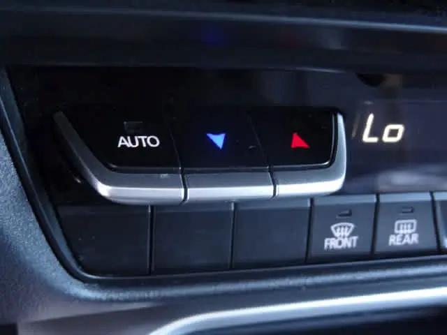 2024 Mazda X-90 3.3 Turbo Select