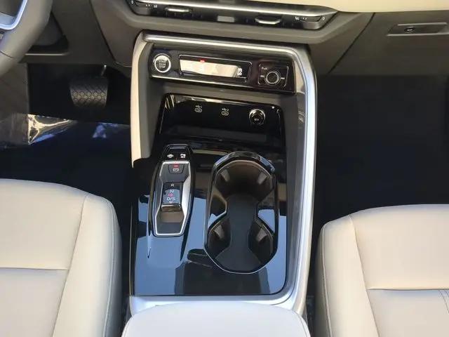 2026 Audi Q5 Premium TFSI quattro S tronic
