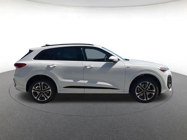 2026 Audi Q5 Premium TFSI quattro S tronic