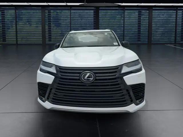 2025 Lexus LX Luxury
