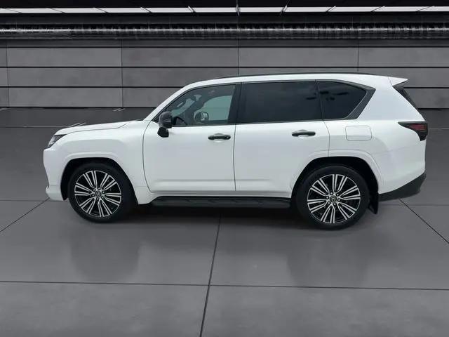 2025 Lexus LX Luxury