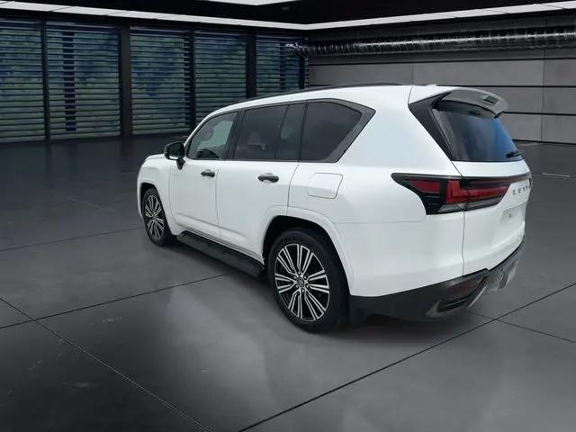 2025 Lexus LX Luxury
