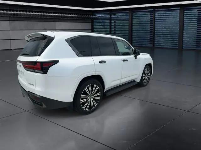 2025 Lexus LX Luxury