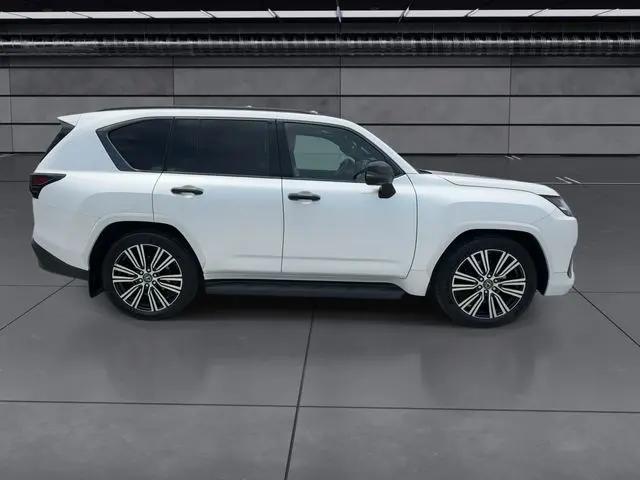 2025 Lexus LX Luxury