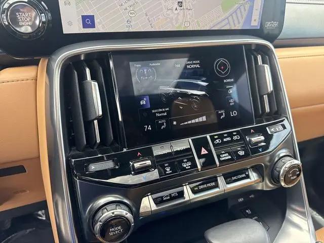 2025 Lexus LX Luxury
