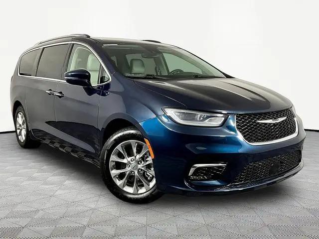 2021 Chrysler Pacifica Touring L