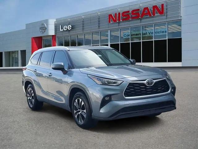 2020 Toyota Highlander XLE for sale in Fort Walton Beach, FL