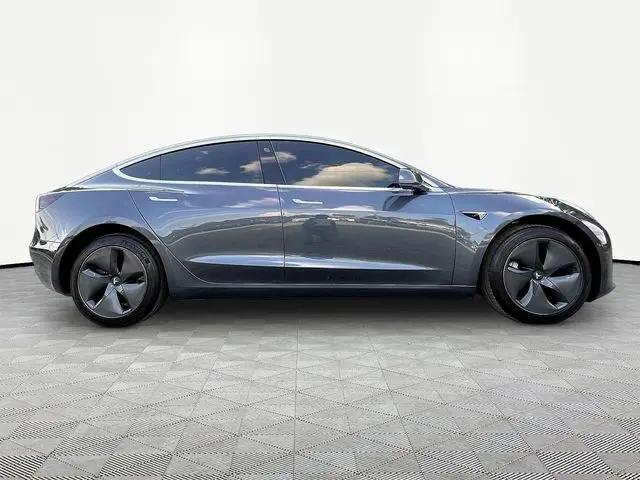 2019 Tesla Model 3 Mid Range