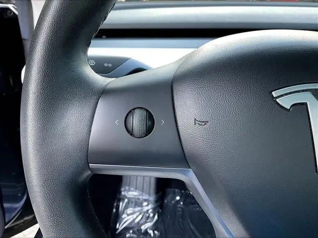 2019 Tesla Model 3 Mid Range