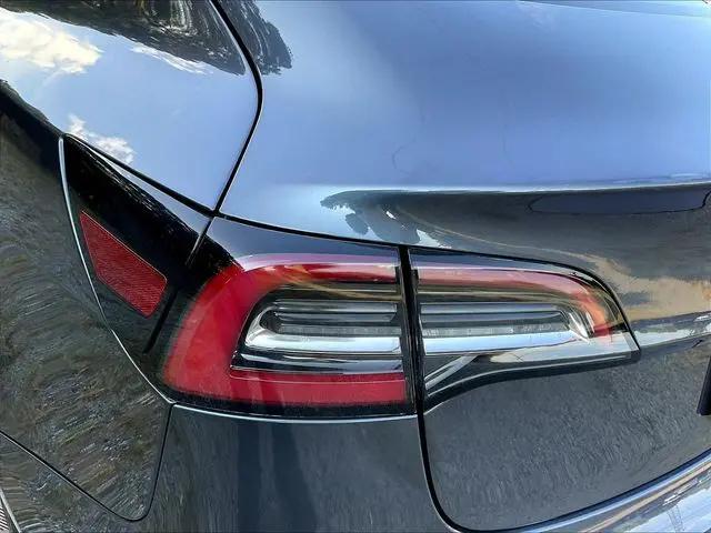 2019 Tesla Model 3 Mid Range