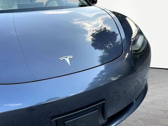 2019 Tesla Model 3 Mid Range