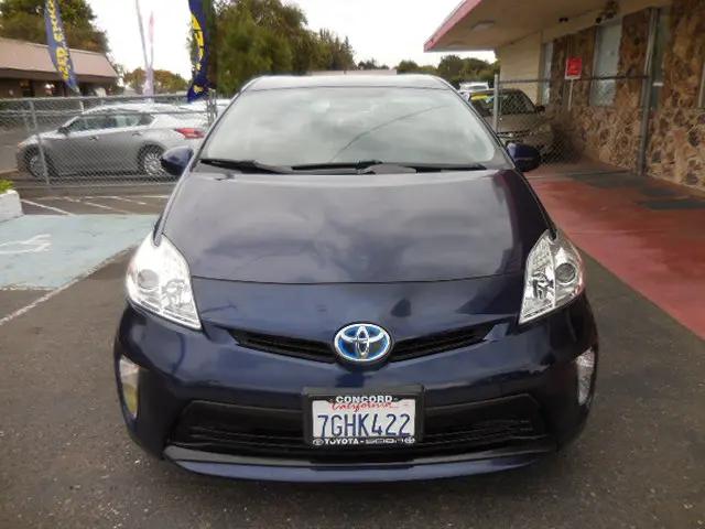 2014 Toyota Prius Four