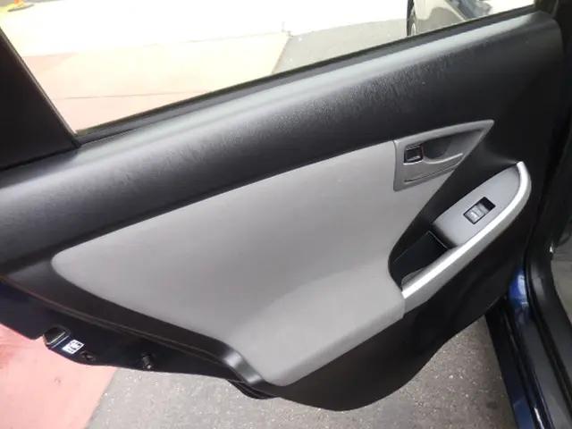 2014 Toyota Prius Four