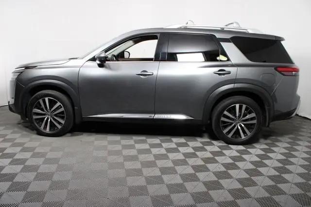 2024 Nissan Pathfinder Platinum 4WD