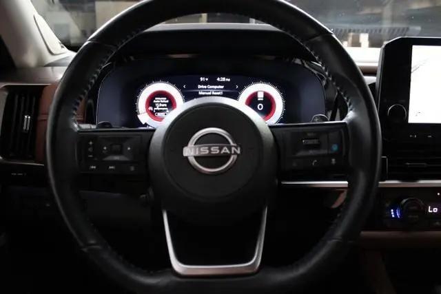 2024 Nissan Pathfinder Platinum 4WD