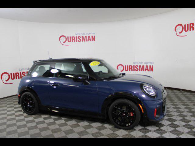 2025 MINI Hardtop JCW