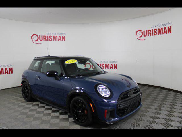 2025 MINI Hardtop JCW