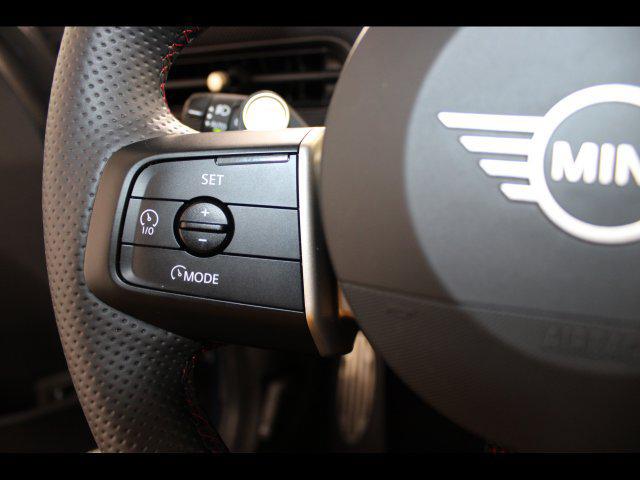 2025 MINI Hardtop JCW